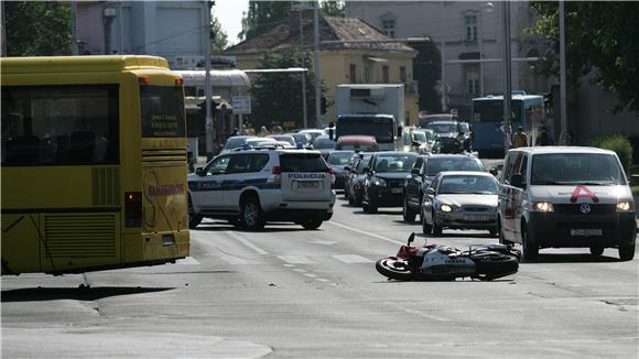 Zagreb: na Črnomercu poginuo motociklist                                                                                                                                                                                                        