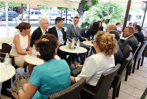 Josipović i Milanović na konferenciji Croatia Business Open                                                                                                                                                                                     