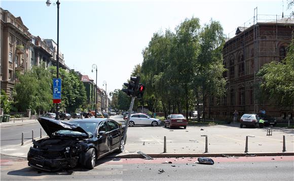 Četvero ozlijeđenih u sudaru tri vozila u središtu Zagreba                                                                                                                                                                                      