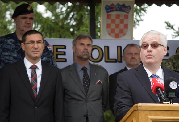 Josipović: nadam se da su u pravu oni koji se protive mojoj inicijativi, a ne ja                                                                                                                                                                