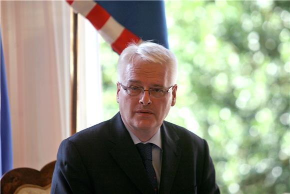 Predsjednik Josipović čestitao Dan Hrvatske ratne mornarice                                                                                                                                                                                     