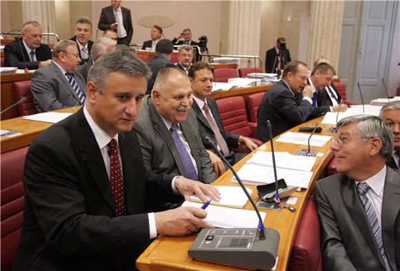 Karamarko: Vlada je doživjela debakl i treba se povući                                                                                                                                                                                          