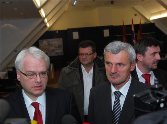 Josipović: Za dva tjedna na potpisivanje sporazuma dolazi izaslanstvo Katara                                                                                                                                                                    