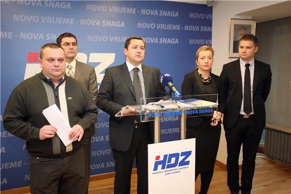 Zagrebački HDZ: na referendumu glasajte "za" - obitelj je temelj društva                                                                                                                                                                        