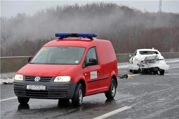 Gospićki policajac jedan od troje poginulih u lančanom sudaru na A1                                                                                                                                                                             