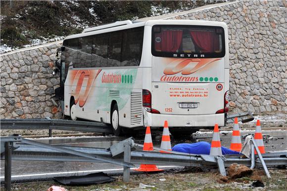 Tužiteljica: nije logično da je autobus prvi proklizao i izazvao lančani sudar                                                                                                                                                                  