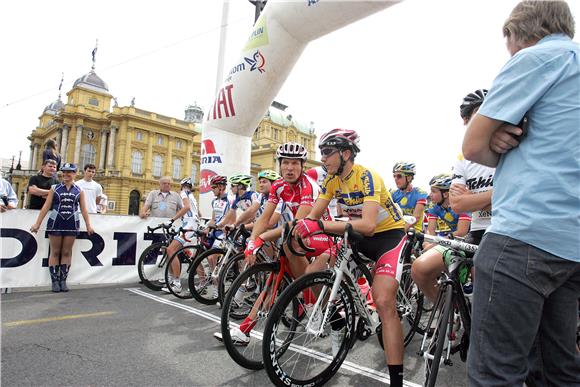 Start međunarodne biciklističke utrke Hrvatska - Slovenija 2013.                                                                                                                                                                                