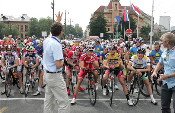 Start međunarodne biciklističke utrke Hrvatska - Slovenija 2013.                                                                                                                                                                                