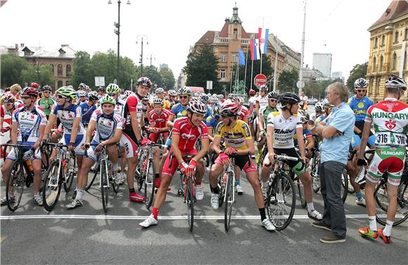 Start međunarodne biciklističke utrke Hrvatska - Slovenija 2013.                                                                                                                                                                                