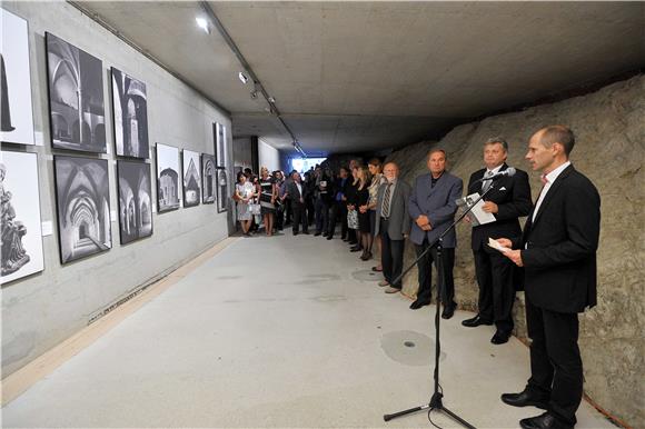 Izložba fotografija Nikole Vranića otvorena u Ljubljani                                                                                                                                                                                         