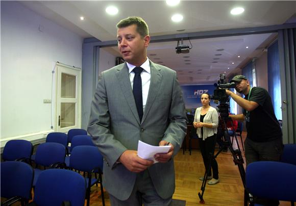 Tiskovna konferencija HDZ-a 4.9.2013.                                                                                                                                                                                                           