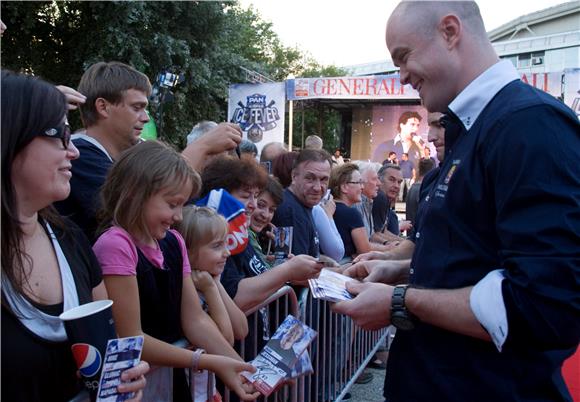 Predstavljena Medveščakova momčadi za KHL                                                                                                                                                                                                       