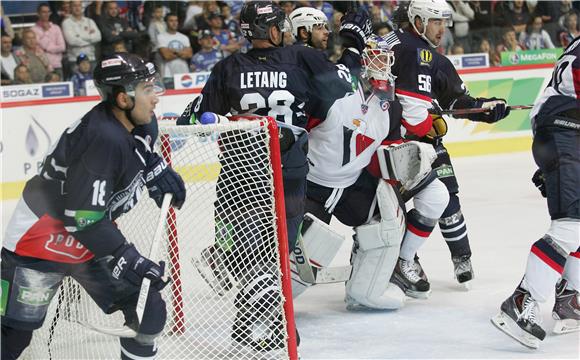 KHL liga: Medveščak - Slovan 13.9.2013.                                                                                                                                                                                                         