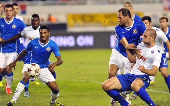 HNL: Hajduk - Dinamo 0-0 (poluvrijeme) 14.9.2013.                                                                                                                                                                                               