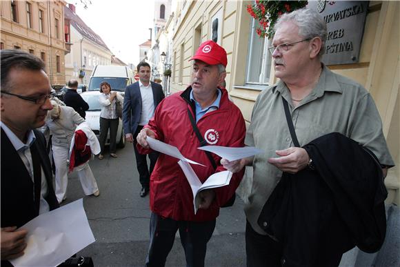 Svi sindikati u Holdingu protiv promjena                                                                                                                                                                                                        