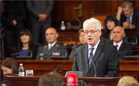 Predsjednik Josipović obratio se zastupnicima srbijanskog Parlamenta                                                                                                                                                                            