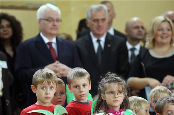 Josipović i Nikolić posjetili Tavankut                                                                                                                                                                                                          