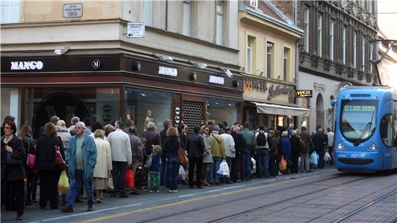 ZET: pojačan promet prema gradskim grobljima                                                                                                                                                                                                    