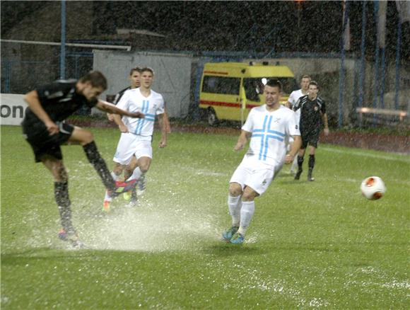 Rijeka - Hrvatski dragovoljac 1-0 - poluvrijeme 10.11.2013.                                                                                                                                                                                     