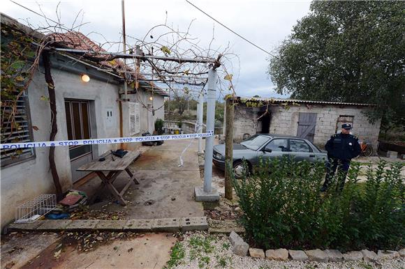 U Galovcu kod Zadra pronađeno mrtvo tijelo starice, sumnja se u ubojstvo                                                                                                                                                                        