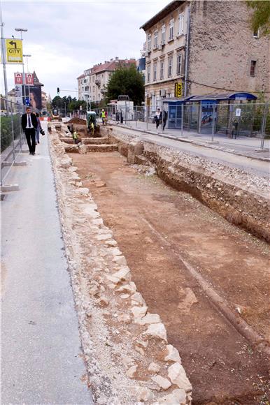 Predstavljeni novi arheološki nalazi monumentalne arhitekture antičkog doba u ulici Domovinskog rata u Splitu                                                                                                                                   