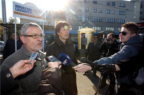 Tiskovna konferencija Dragutina Lesara                                                                                                                                                                                                          