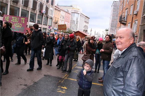 U Rijeci održana prosvjetna šetnja 'Izadji PROTIV diskriminacije'                                                                                                                                                                               