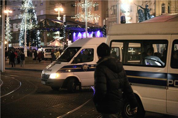 Sukob policije i navijača                                                                                                                                                                                                                       