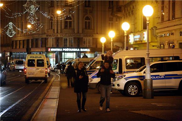 Sukob policije i navijača                                                                                                                                                                                                                       