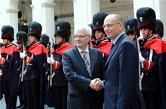 Predsjednik Josipović sa talijanskim premijerom Lettom                                                                                                                                                                                          