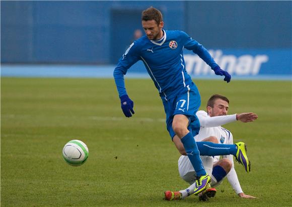 U 19. kolu Prve HNL Dinamo i Osijek                                                                                                                                                                                                             