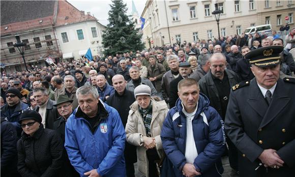 Počeo prosvjed HVIDR-e protiv smanjenja njihovih mirovina                                                                                                                                                                                       