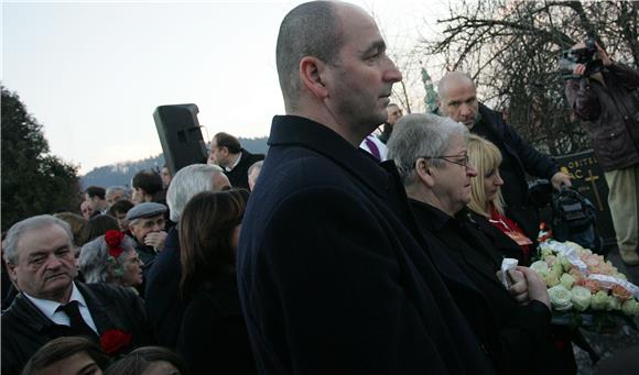 Posljednji ispraćaj fra Zvjezdana Linića                                                                                                                                                                                                        