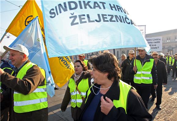 Počeo prosvjed Sindikata hrvatskih željezničara                                                                                                                                                                                                 