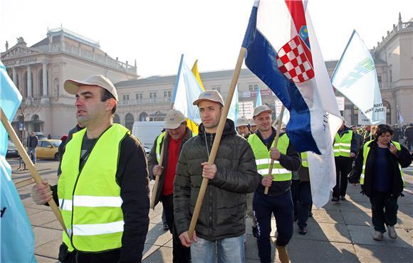 Počeo prosvjed Sindikata hrvatskih željezničara                                                                                                                                                                                                 