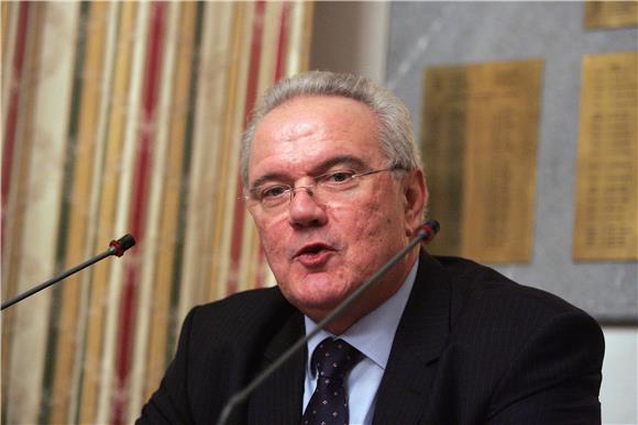 Neven Mimica održao predavanje  politici zaštite potrošača u EU                                                                                                                                                                                 