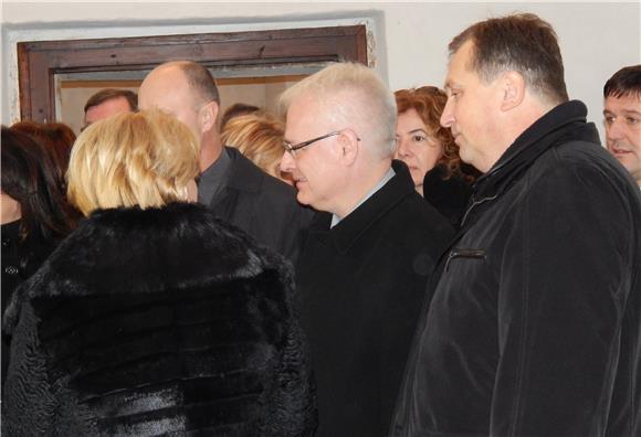 Izložbu o europskim himnama obišao predsjednik Josipović                                                                                                                                                                                        