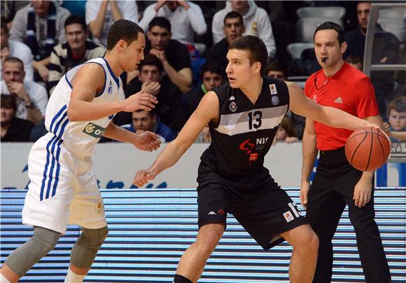 ABA liga: Zadar - Partizan 56:64