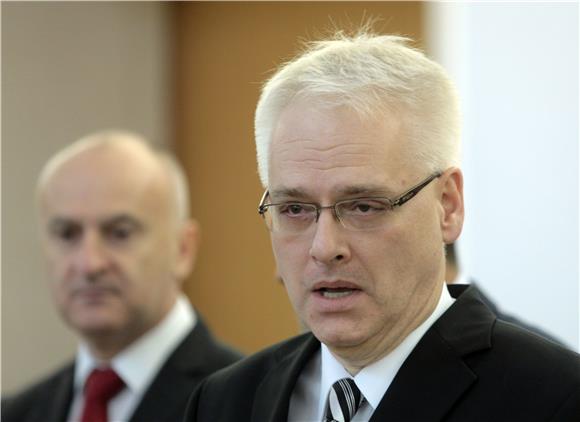 Josipović: Hrvatska može uspješno proći kroz proceduru prekomjernog deficita