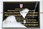 Vukovar: priveden zbog razbijanja dvojezične ploče na policijskoj postaji