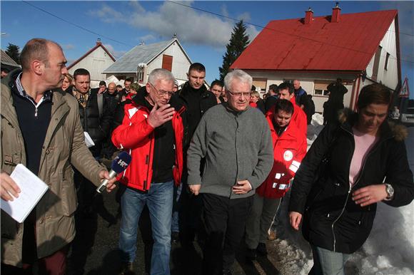 Predsjednik Josipović obišao općine u Gorskom Kotaru zahvaćene elementarnom nepogodom