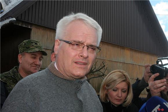 Predsjednik Josipović obišao općine u Gorskom Kotaru zahvaćene elementarnom nepogodom