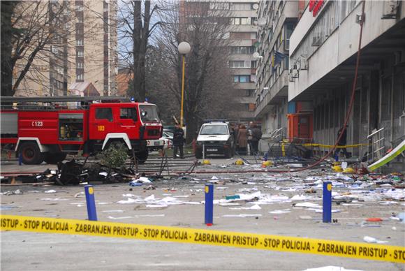 Prijepodne u BiH mirno, komunalci raščišćavaju ulice