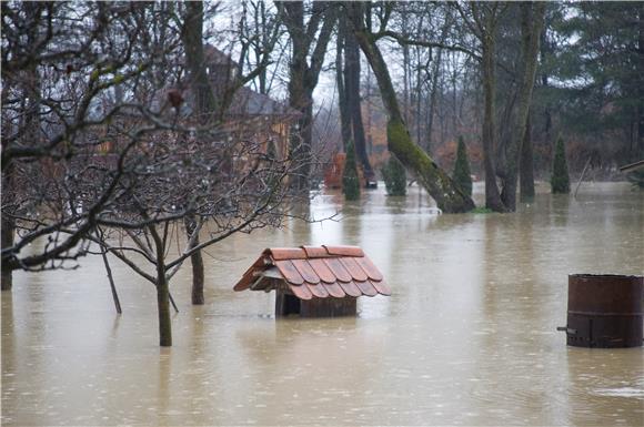 Voda ušla u kuće na velikogoričkom području