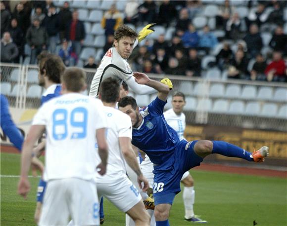 Rijeka - Osijek 1-0 - poluvrijeme 23.02.2014