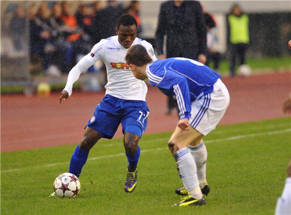 HNL: Hajduk - Slaven Belupo 2-0 poluvrijeme