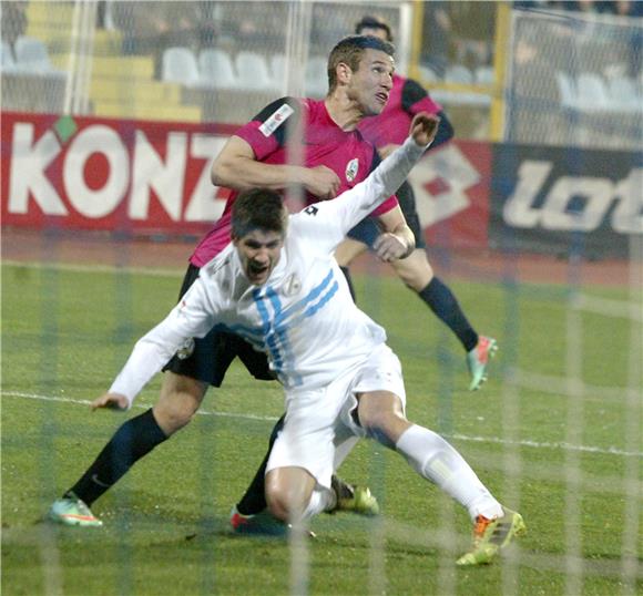 HNL: Rijeka - Lokomotiva 3-2  15.3.2014.