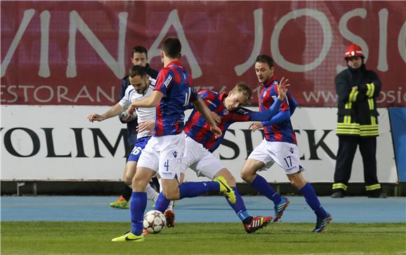 Osijek - Hajduk 1-1  16.3.2014.