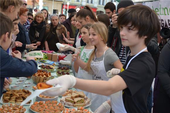 Prijatelji životinja obilježili Svjetski dan bez mesa - Meatout 2014.