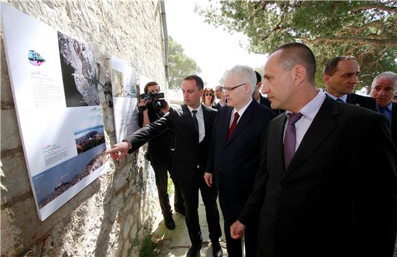 Predsjednik Josipović obilazi šibenske tvrđave